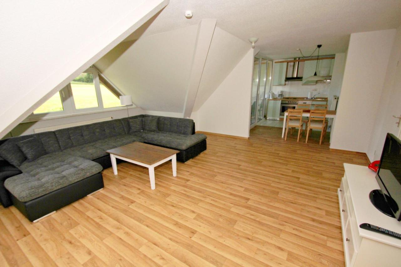 Strandnah Mit Balkon, Gratis Nutzung Vom Ahoi Erlebnisbad Und Sauna In Sellin - Strandhaus Moenchgut Fewo21 Lobbe Bagian luar foto