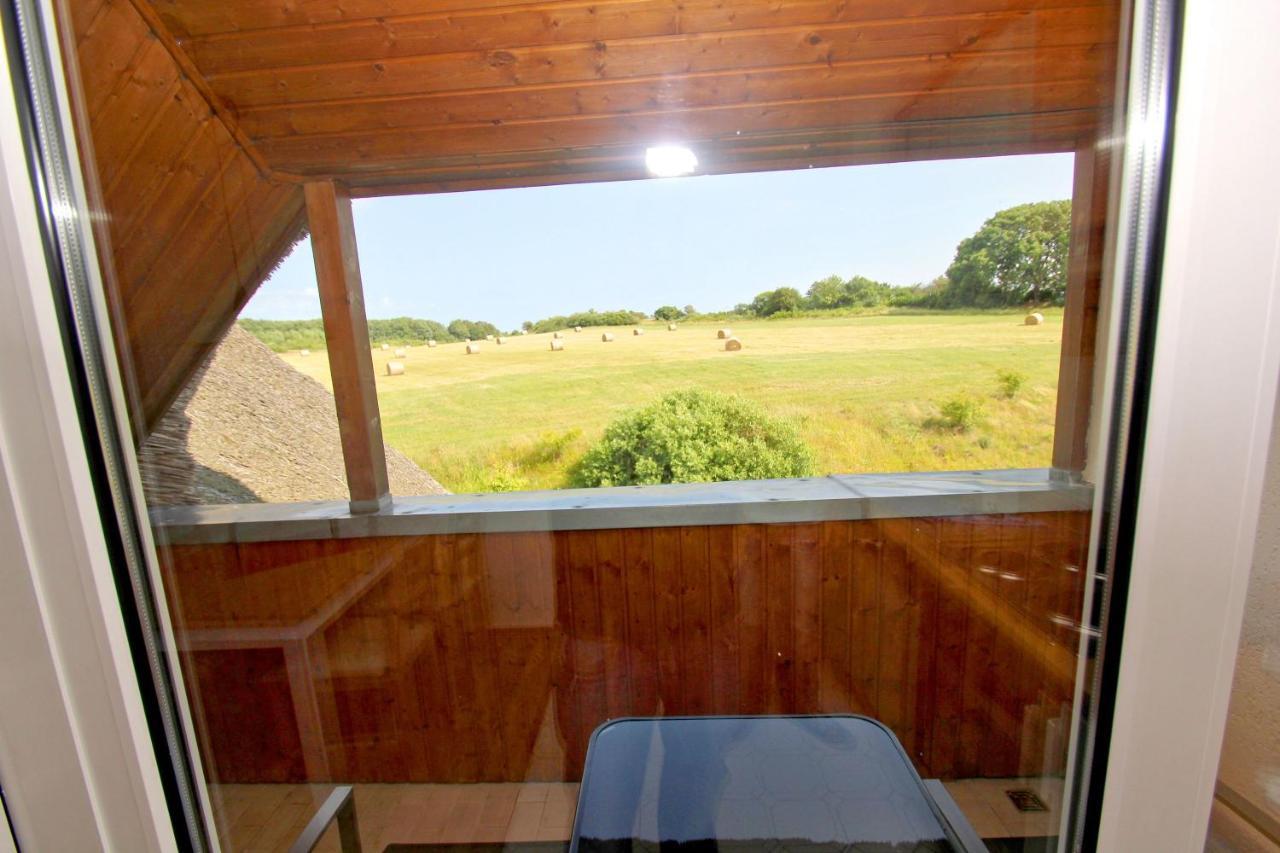 Strandnah Mit Balkon, Gratis Nutzung Vom Ahoi Erlebnisbad Und Sauna In Sellin - Strandhaus Moenchgut Fewo21 Lobbe Bagian luar foto